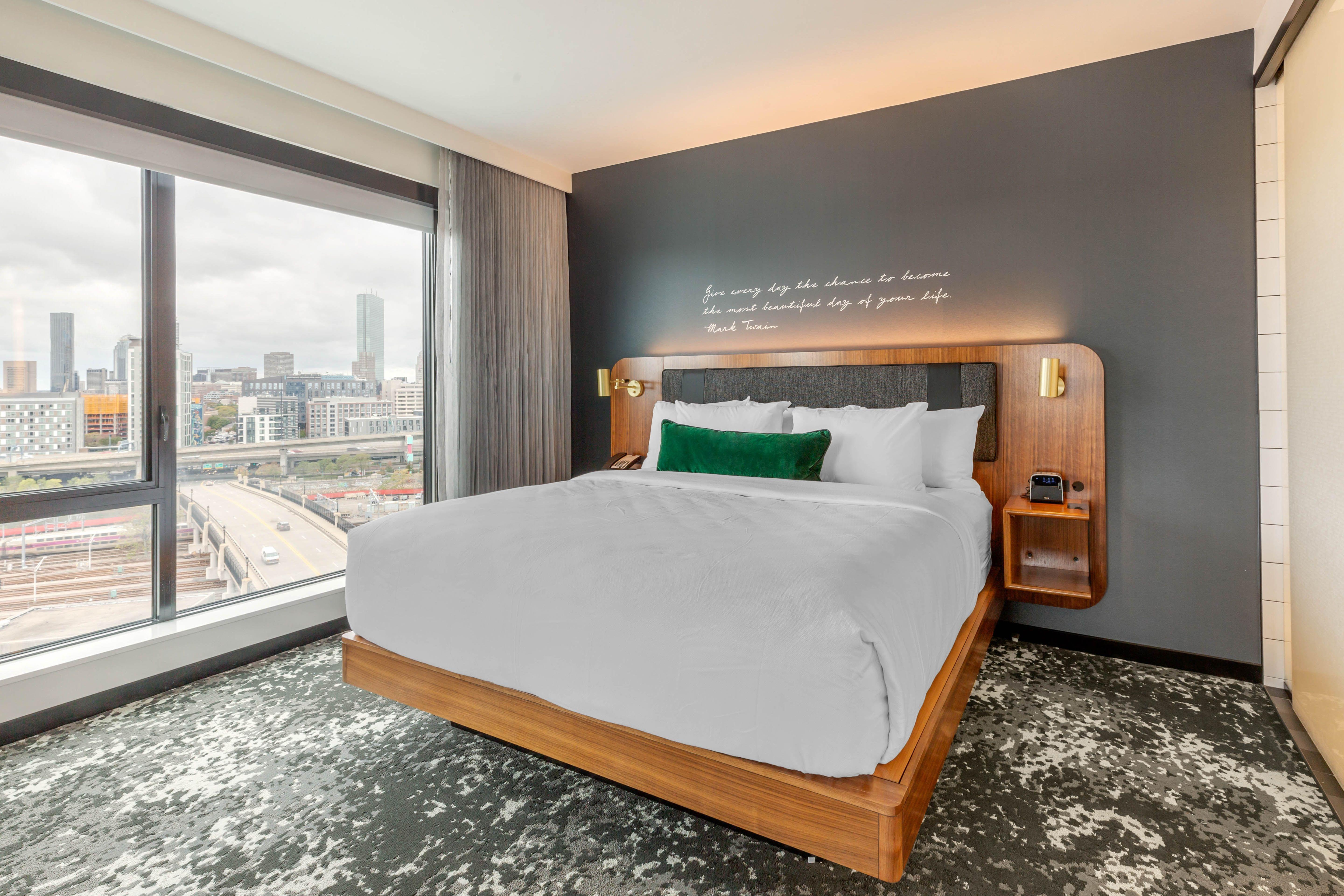 Cambria Hotel Boston Downtown - Seaport Екстериор снимка