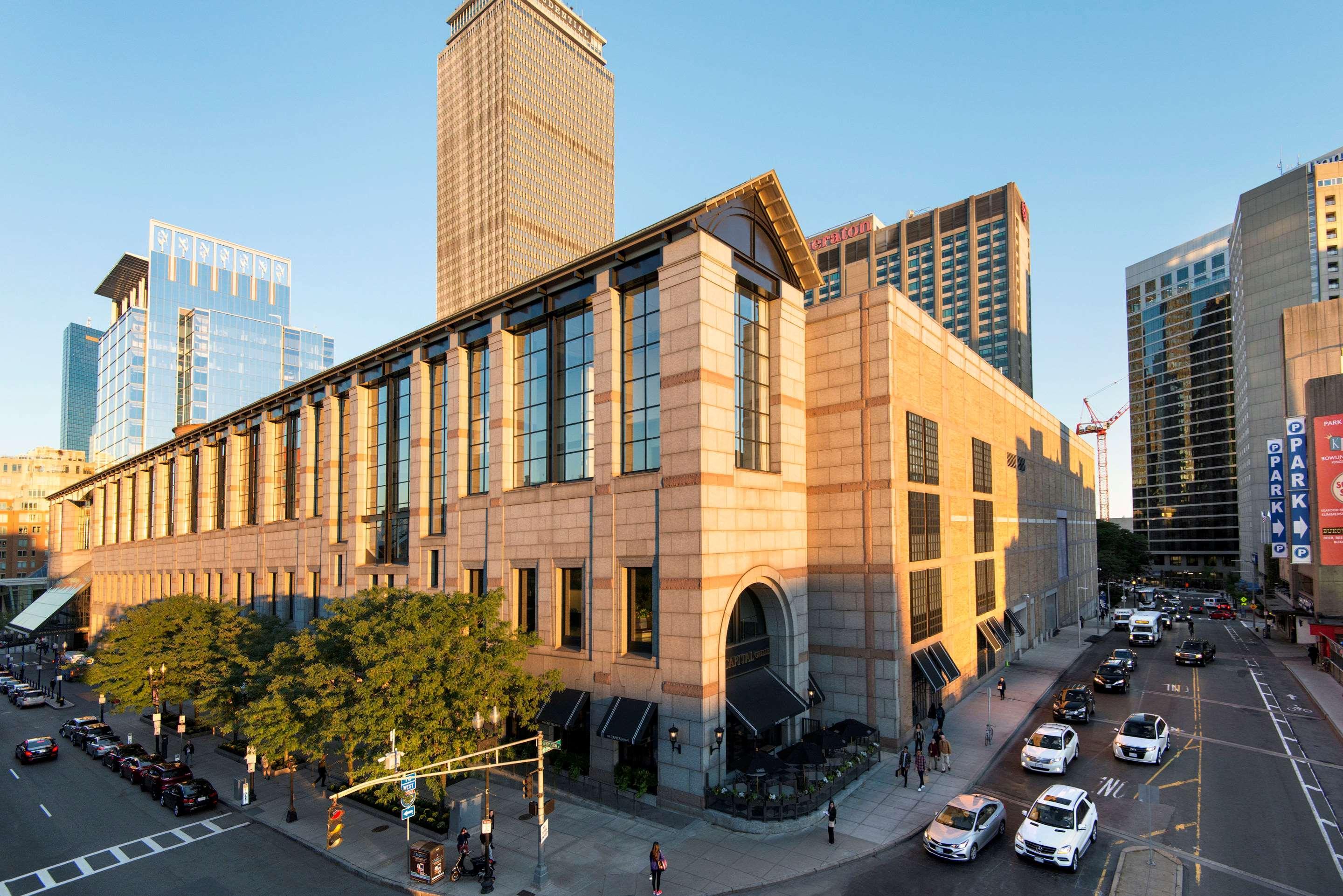 Cambria Hotel Boston Downtown - Seaport Екстериор снимка